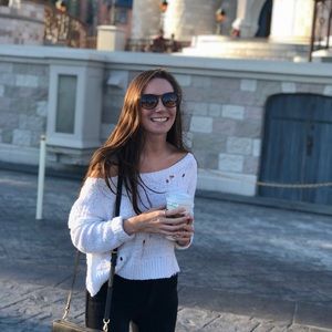 Meet your Posher, Kendra